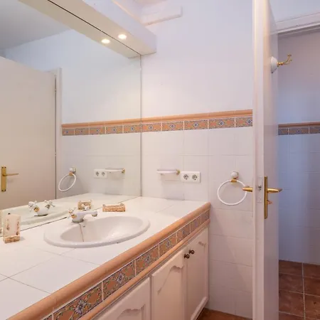 Luxury Monteros マルベーリャ