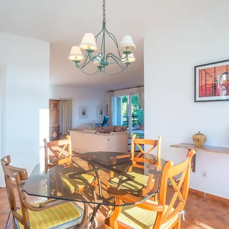 Luxury Monteros Апартаменти Марбелья